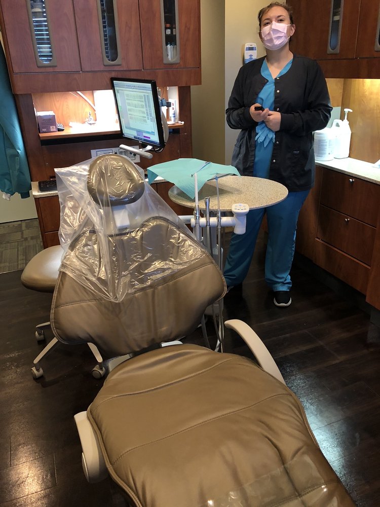 COVE DENTAL CENTER Updated August 2024 10 Photos 1610 4 4 Mile