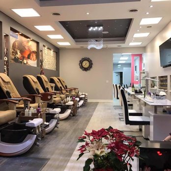 Galaxy 9 Nail & Spa - Nail Salons Near Me - Bowmanville, Ontario