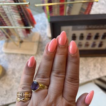 Maison Nail Spa - Nail Salons Near Me - Calabasas, California