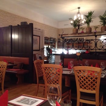 Sam's Steakhouse - Steakhouses Near Me - Linz, 4