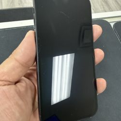 iTradez - They fixed my iPhone 12 screen for an very good price.