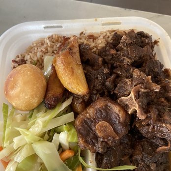 Caribbean Sunshine Bakery - Beef Oxtail, so so good! - Bakeries Near Me - Orlando, Florida