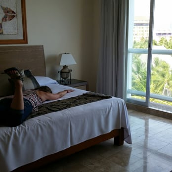 Mayan Palace - Don't let it deceive you... Large bed but ugh! The marble floor would have been more comfortable. - Resorts Near Me - Puerto Vallarta, JAL Mayan Palace - Don't let it deceive you... Large bed but ugh! The marble floor would have been more comfortable. - Resorts Near Me - Puerto Vallarta, JAL