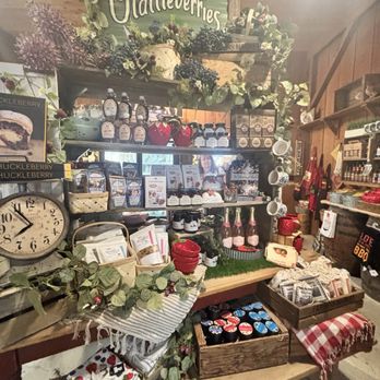 Avila Valley Barn - Fruits & Veggies Near Me - San Luis Obispo, California