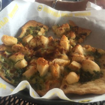 Buffalo Wild Wings - Spinahc Artichoke Flatbread Pizza that was the one thing good from or meal - American Near Me - Gainesville, Georgia Buffalo Wild Wings - Spinahc Artichoke Flatbread Pizza that was the one thing good from or meal - American Near Me - Gainesville, Georgia
