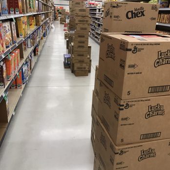 WinCo Foods - What it sometimes looks like at night haha - Grocery Near Me - Folsom, California WinCo Foods - What it sometimes looks like at night haha - Grocery Near Me - Folsom, California