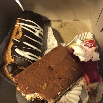Vrej Pastry - Bakeries Near Me - Granada Hills, California Vrej Pastry - Bakeries Near Me - Granada Hills, California
