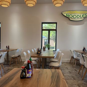 Mint Asian Kitchen - Laotian Near Me - Mequon, Wisconsin