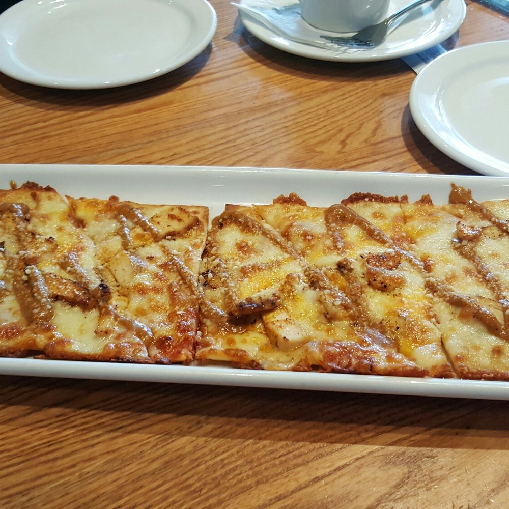 Chili's - Chili's California grilled chicken flatbread. Yummm! - American Near Me - Barstow, California