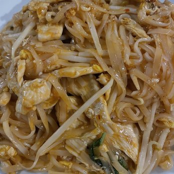 White Coconut Thai Restaurant - Thai Near Me - Burlington, Massachusetts White Coconut Thai Restaurant - Thai Near Me - Burlington, Massachusetts
