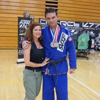 Paragon Simi Valley - Watts Brazilian Jiu-Jitsu is a family run business. Dion and Rhona Watts give 100% to all their students. - Boxing Near Me - Simi Valley, California Paragon Simi Valley - Watts Brazilian Jiu-Jitsu is a family run business. Dion and Rhona Watts give 100% to all their students. - Boxing Near Me - Simi Valley, California