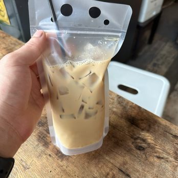 787 Coffee - tres Iced Dulce De Leche - Coffee & Tea Near Me - New York, New York 787 Coffee - tres Iced Dulce De Leche - Coffee & Tea Near Me - New York, New York
