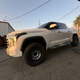 35" toyos with 17" KMC IMS wheels 35" toyos with 17" KMC IMS wheels