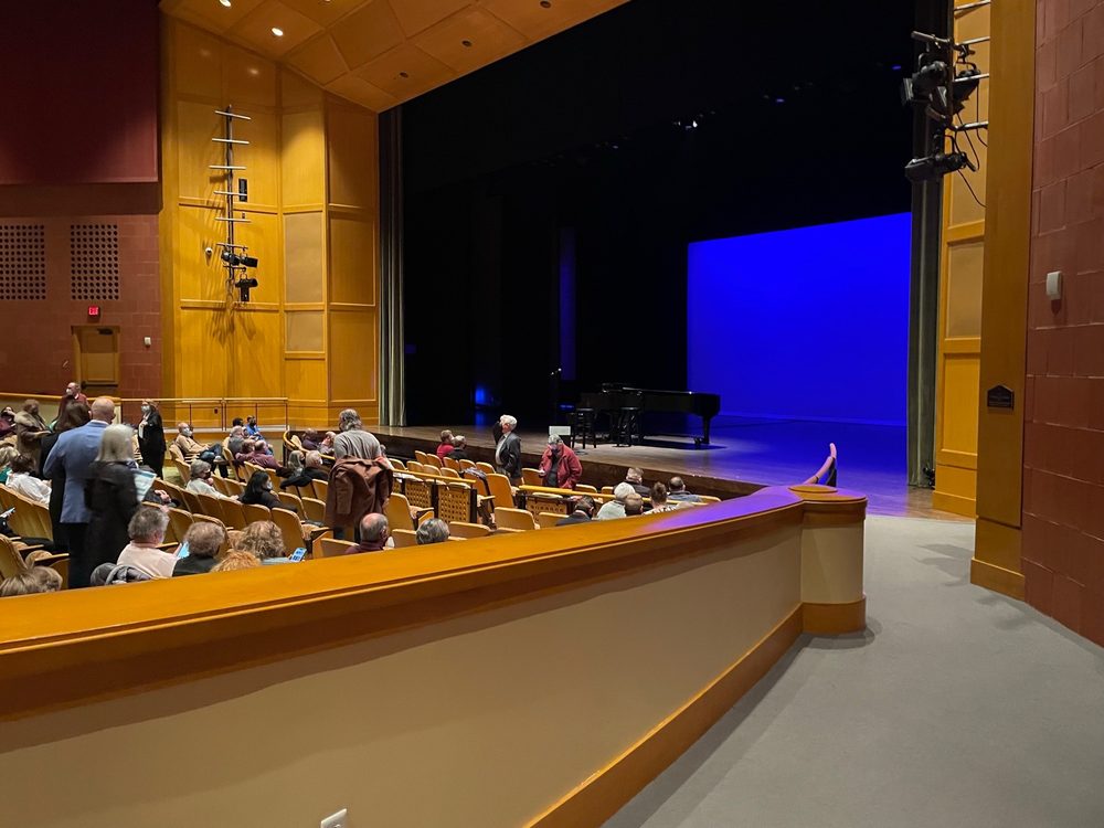 Jeanne B McCoy Community Center for the Arts