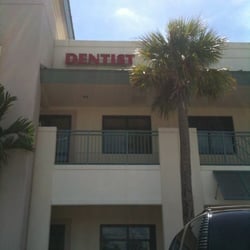 Bruce L Elkind, DDS