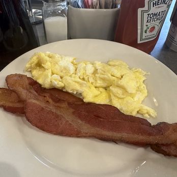 Lux Cafe - Food - Breakfast & Brunch Near Me - New Orleans, Louisiana Lux Cafe - Food - Breakfast & Brunch Near Me - New Orleans, Louisiana