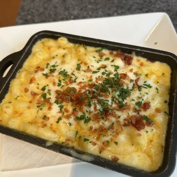 NiX Restaurant - Mac n cheese - Delis Near Me - Chicago, Illinois