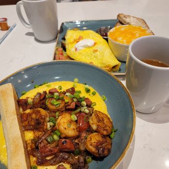 First Watch - Breakfast & Brunch Near Me - Livonia, Michigan