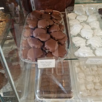 Martinsville Candy Kitchen - milk chocolate pecan turtles - Candy Stores Near Me - Martinsville, Indiana Martinsville Candy Kitchen - milk chocolate pecan turtles - Candy Stores Near Me - Martinsville, Indiana