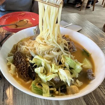 Ji Bei Chuan - Gold Beef Slices Rice Noodles - Noodles Near Me - Sacramento, California Ji Bei Chuan - Gold Beef Slices Rice Noodles - Noodles Near Me - Sacramento, California
