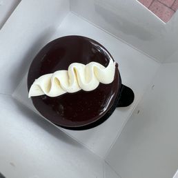 Hazelnut praline royal Hazelnut praline royal