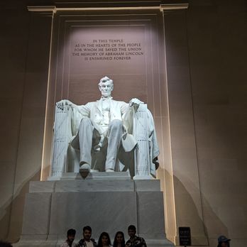 Smart Limousine Services - Abraham Lincoln Memorial - Limos Near Me - Alexandria, Virginia Smart Limousine Services - Abraham Lincoln Memorial - Limos Near Me - Alexandria, Virginia