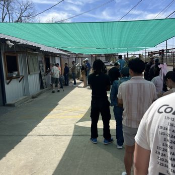 Reese Bros Barbecue - Lunch line - Barbeque Near Me - San Antonio, Texas Reese Bros Barbecue - Lunch line - Barbeque Near Me - San Antonio, Texas