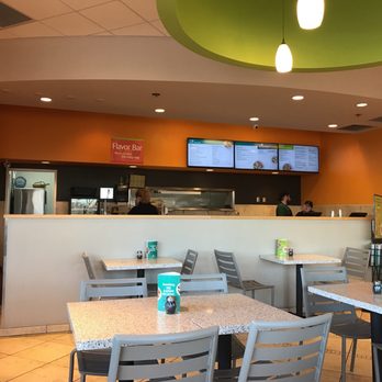 Crazy Bowls & Wraps - Very clean - Salad Near Me - Chesterfield, Missouri