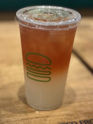 Shake Shack - Yonge & Dundas by null