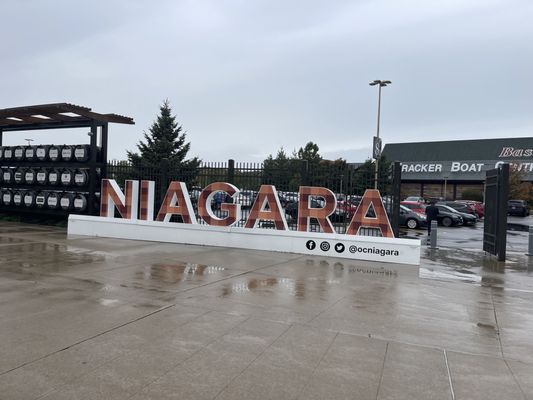 Outlet Collection at Niagara by null