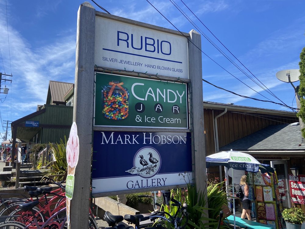 CANDY JAR AND ICE CREAM Updated July 2024 366 Campbell Street