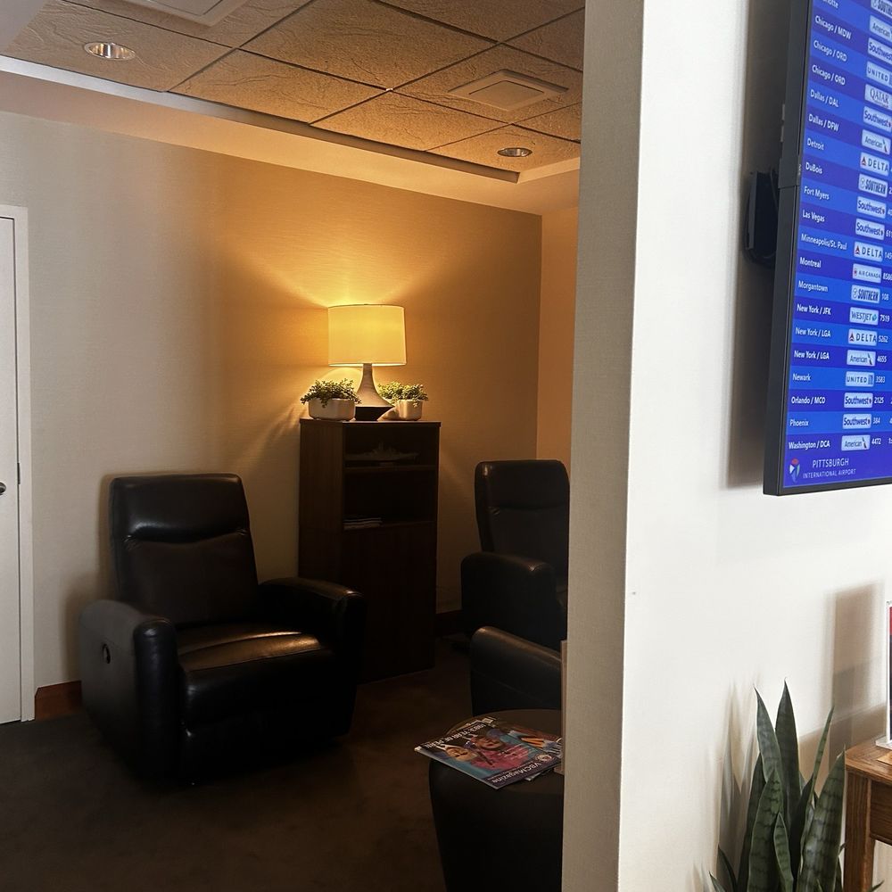 USO - Airport Lounges Near Me - Pittsburgh, Pennsylvania USO - Airport Lounges Near Me - Pittsburgh, Pennsylvania