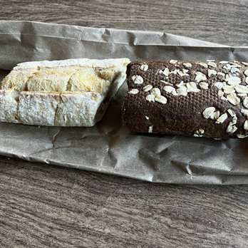 The Cheesecake Factory - Bread - Desserts Near Me - Edina, Minnesota