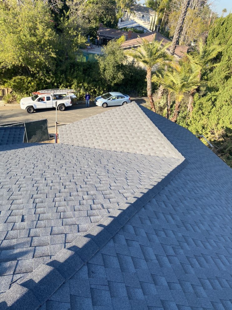 Slide of Daniel’S Roofing