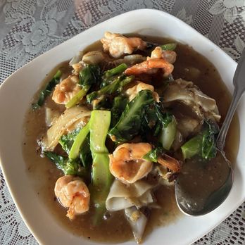 Eastern Classic Thai Restaurant - Lahd Anh with shrimp - Thai Near Me - Redlands, California