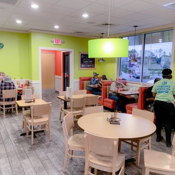 Captain D's - Seating area. Fairly open and spacious for a fast food restaurant. - Fast Food Near Me - Pooler, Georgia Captain D's - Seating area. Fairly open and spacious for a fast food restaurant. - Fast Food Near Me - Pooler, Georgia