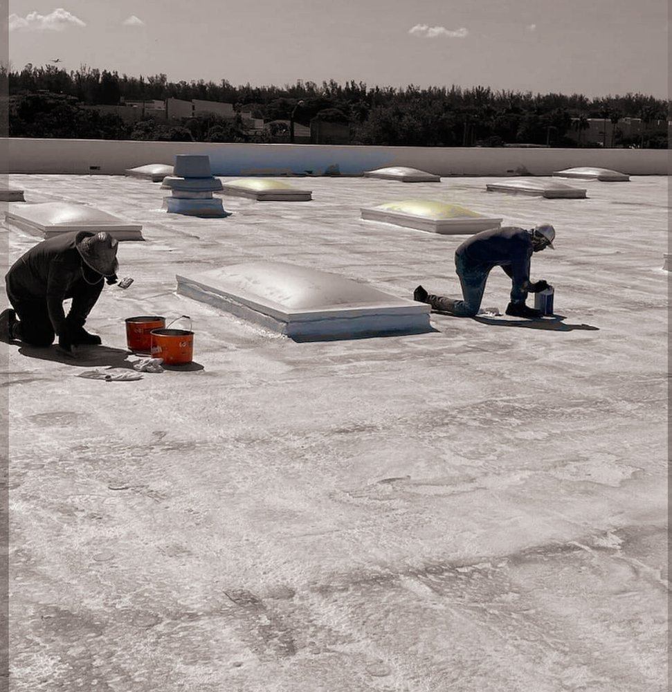 Slide of F&M Pro Contractors