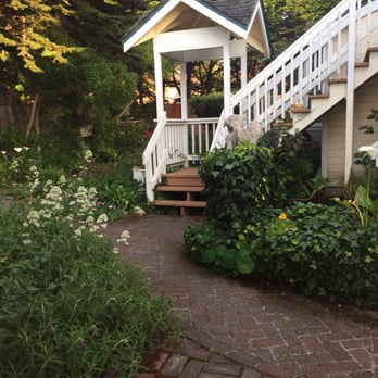 Mendocino Seaside Cottage - Vacation Rentals Near Me - Mendocino, California Mendocino Seaside Cottage - Vacation Rentals Near Me - Mendocino, California