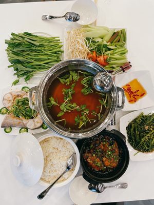 Pho Gia Lynh by null