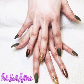 1. Cali Nails Hillside