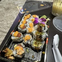 Mount Everest Sushi - Spicy Tuna Roll Spicy Crab Roll Shrimp tempura