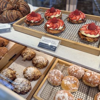 Paris Baguette - Bakeries Near Me - Coppell, Texas Paris Baguette - Bakeries Near Me - Coppell, Texas