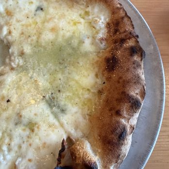 Harlow's - Pizza Near Me - Lakewood, Ohio Harlow's - Pizza Near Me - Lakewood, Ohio