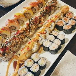 Dragon Eyes Roll