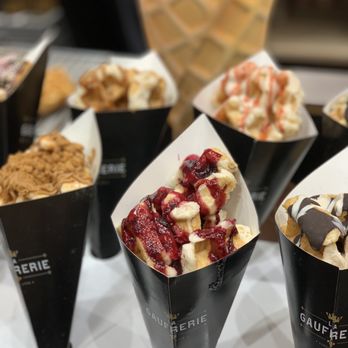 La Gaufrerie - Desserts Near Me - Brussels, BRU La Gaufrerie - Desserts Near Me - Brussels, BRU