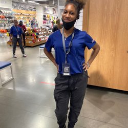 Champs Sports - Kiana