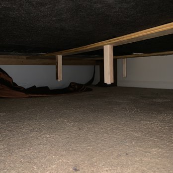 Aaron's - The WOOD PIECES ARENT TOUCHING THE FLOOR - Furniture Stores Near Me - Addison, Illinois