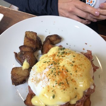 310 Eatery - West side Benny - Burgers Near Me - Albany, California 310 Eatery - West side Benny - Burgers Near Me - Albany, California