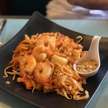 Pla Too Thai - Pad Thai with Shrimp (Star 3 Spice, added tofu) - Thai Near Me - Omaha, Nebraska Pla Too Thai - Pad Thai with Shrimp (Star 3 Spice, added tofu) - Thai Near Me - Omaha, Nebraska
