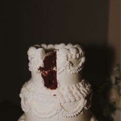 Red velvet vintage cake